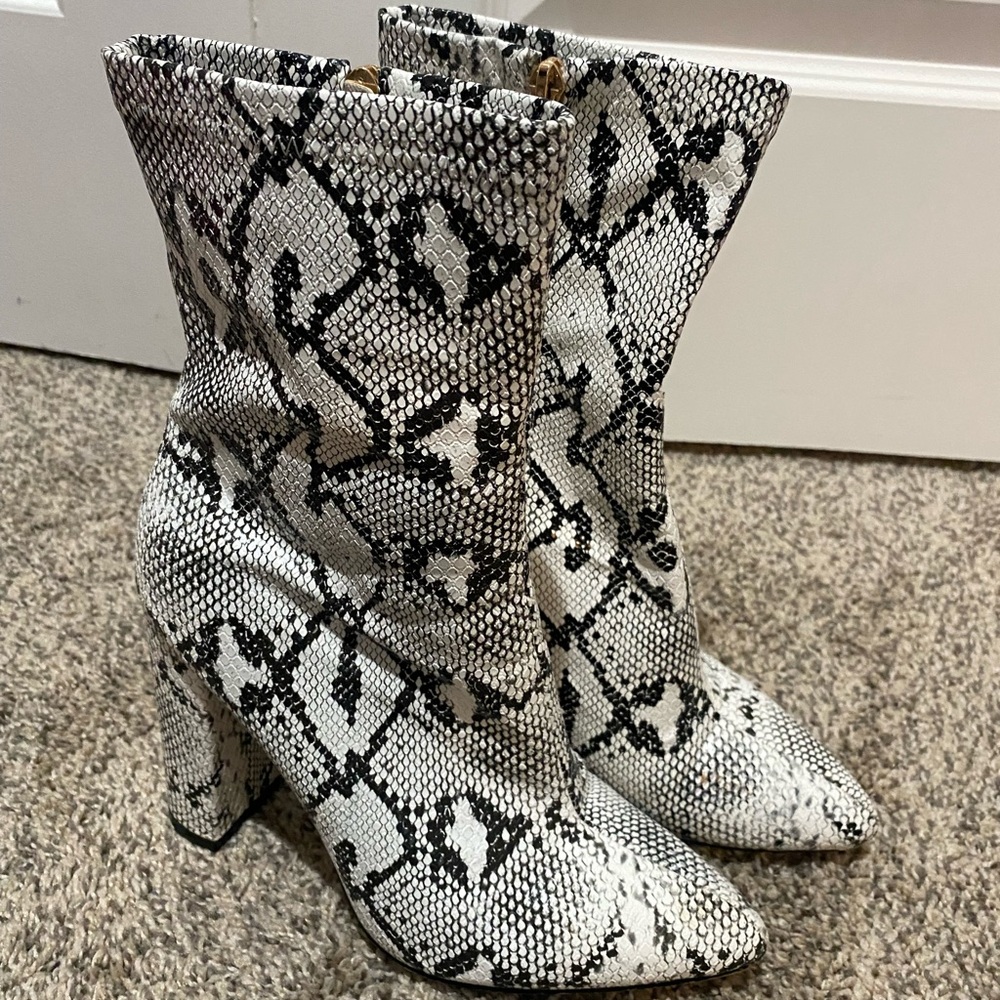 Snake print booties. Only worn once. Size 8.
